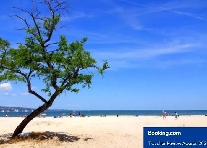Relax In South Bay * Varna